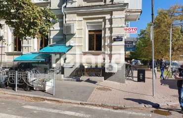 Zdjęcie Komercyjna, do wynajęcia. Kyiv Шевченковский