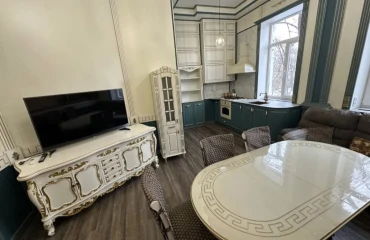 Foto Tres Ambientes piso, para alquilar. Poltava Шевченковский (Октябрьский)