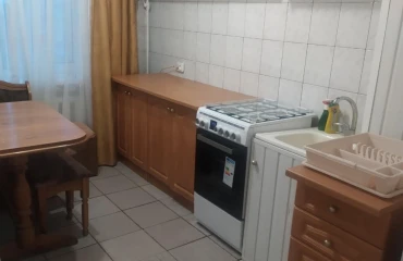 Zdjęcie Trzypokojowe mieszkanie, do wynajęcia. Poltava Шевченковский (Октябрьский)