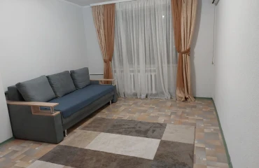 Foto Tres Ambientes piso, para alquilar. Poltava Шевченковский (Октябрьский)