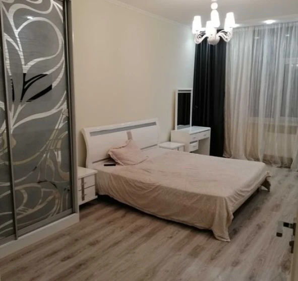 Fotografie 1. Două Camere apartament, de închiriat. Odesa Приморский