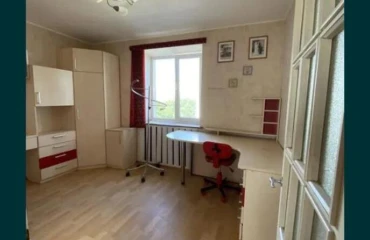 Photo Four-Room flat, for sale. Poltava Шевченковский (Октябрьский)