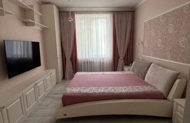 Foto Tres Ambientes piso, en venta. Kyiv Соломенский