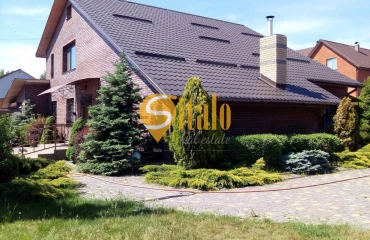 Photo House, for sale. Kyiv Дарницкий
