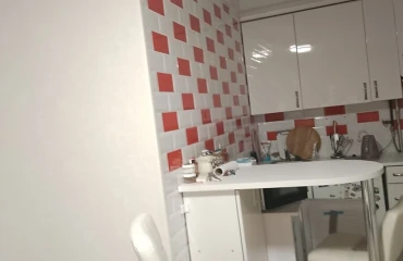 Foto Tres Ambientes piso, en venta. Poltava Киевский