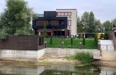 Foto Casa, en venta. Pukhivka