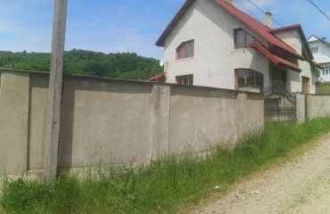 Zdjęcie Dom, na sprzedaż. Luh