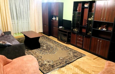 Fotografie Casă, de închiriat. Poltava Шевченковский (Октябрьский)