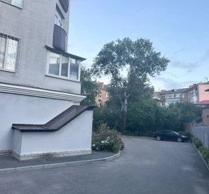 Zdjęcie 3. Czteropokojowe mieszkanie, na sprzedaż. Poltava Шевченковский (Октябрьский)