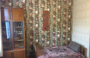 Photo House, for sale. Poltava Шевченковский (Октябрьский)