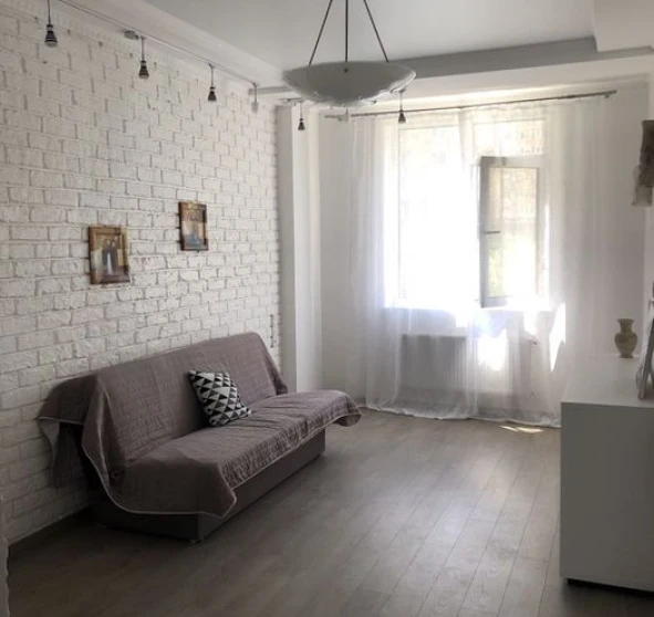 Fotografie 1. Garsonieră apartament, de închiriat. Odesa Киевский