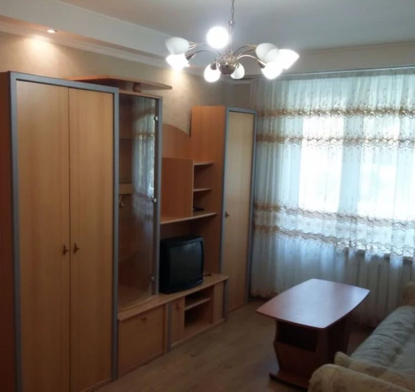 Zdjęcie 1. Trzypokojowe mieszkanie, do wynajęcia. Kyiv Печерский