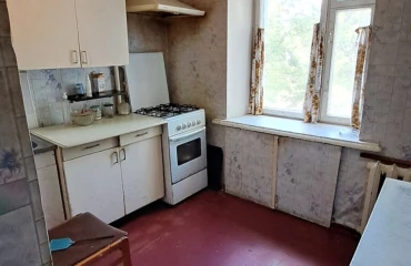 Zdjęcie Trzypokojowe mieszkanie, na sprzedaż. Poltava