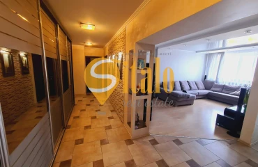 Fotografie Trei Camere apartament, de vânzare. Kyiv Днепровский