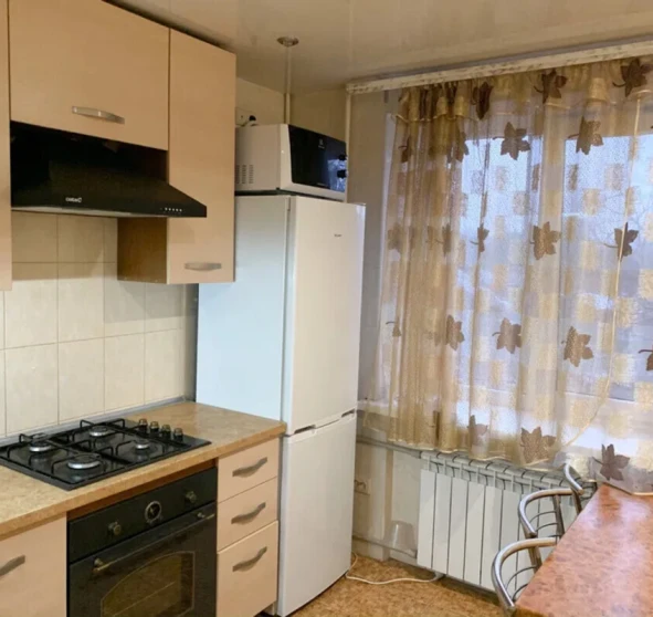 Foto 1. Monoambiente piso, para alquilar. Poltava Шевченковский (Октябрьский)