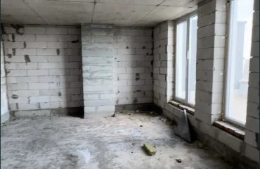 Zdjęcie Czteropokojowe mieszkanie, na sprzedaż. Zhytomyr Центр