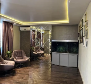 Foto 2. Múltiples Ambientes piso, en venta. Kyiv Голосеевский
