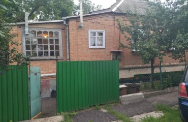 Photo House, for sale. Poltava Шевченковский (Октябрьский)