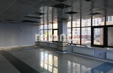 Foto Comercial, para alquilar. Kyiv Дарницкий