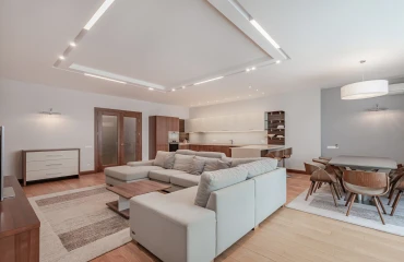 Photo Three-Room flat, to rent. Kyiv Печерский район, Klovska