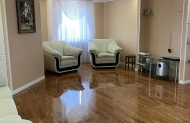 Fotografie Patru Camere apartament, de vânzare. Zhytomyr Центр
