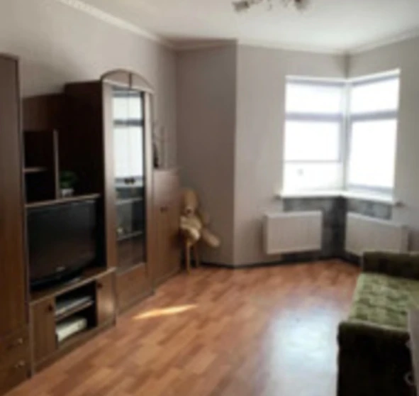 Fotografie 1. Trei Camere apartament, de vânzare. Kyiv Святошинский, Akademmistsechko