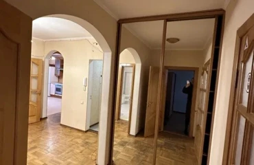 Zdjęcie Trzypokojowe mieszkanie, do wynajęcia. Kyiv Оболонский район, Heroiv Dnipro