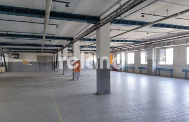 Foto Comercial, para alquilar. Kyiv Дарницкий