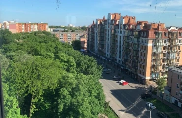 Photo Four-Room flat, for sale. Poltava Шевченковский (Октябрьский)