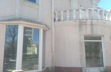 Foto Comercial, en venta. Poltava Шевченковский (Октябрьский)