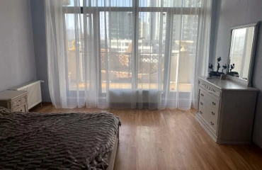 Foto Tres Ambientes piso, para alquilar. Odesa Приморский