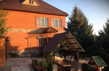 Photo House, for sale. Poltava Шевченковский (Октябрьский)