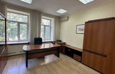 Foto Comercial, para alquilar. Kyiv