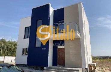 Photo House, for sale. Rudyky