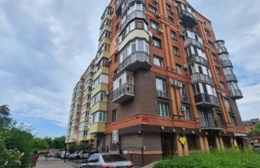Zdjęcie Czteropokojowe mieszkanie, na sprzedaż. Poltava Шевченковский (Октябрьский)