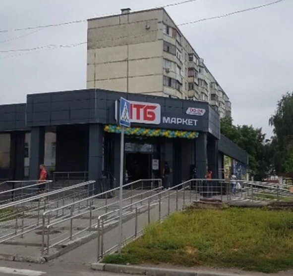 Фото 1. Трикімнатна квартира, продаж. Полтава Шевченковский (Октябрьский)