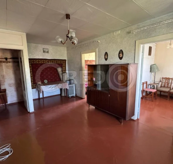 Foto 1. Tres Ambientes piso, en venta. Kryvyi Rih Довгинцівський