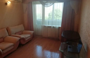 Zdjęcie Trzypokojowe mieszkanie, do wynajęcia. Poltava Подольский