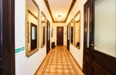 Фото Многокомнатная квартира, аренда. Одесса Приморский