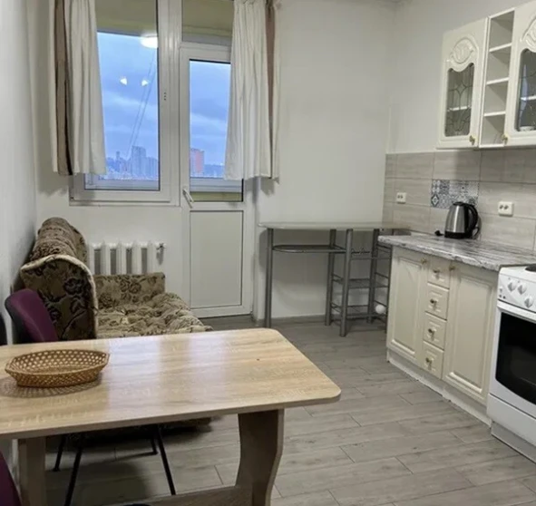 Foto 1. Monoambiente piso, para alquilar. Kyiv Днепровский район