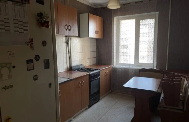 Photo Three-Room flat, to rent. Poltava Шевченковский (Октябрьский)