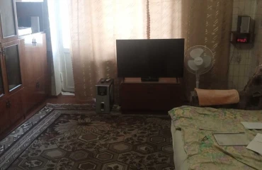 Zdjęcie Trzypokojowe mieszkanie, na sprzedaż. Poltava Подольский