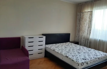 Фото Трехкомнатная квартира, аренда. Киев Подольский район, Героев Днепра