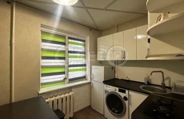 Foto Tres Ambientes piso, para alquilar. Kryvyi Rih Центрально-Міський