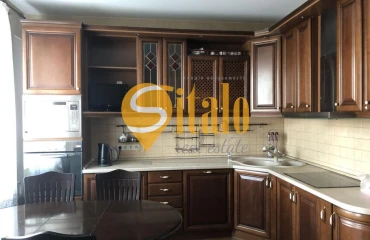 Foto Tres Ambientes piso, en venta. Kyiv Дарницкий