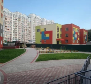 Zdjęcie 4. Trzypokojowe mieszkanie, na sprzedaż. Kyiv Голосеевский, Iprodrom