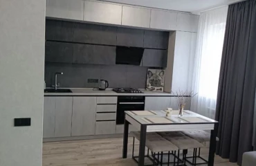 Zdjęcie Trzypokojowe mieszkanie, na sprzedaż. Poltava Шевченковский (Октябрьский)