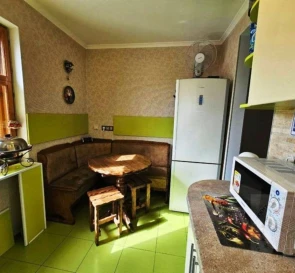 Foto 2. Tres Ambientes piso, en venta. Kyiv Святошинский, Akademmistsechko
