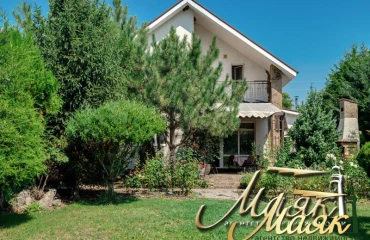 Foto Casa, en venta. Abrykosivka