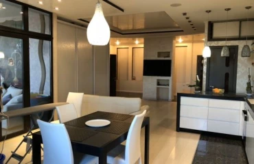Photo Three-Room flat, to rent. Odesa Приморский